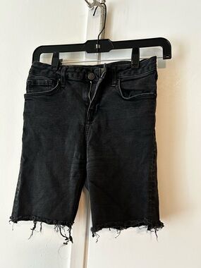 Topshop “Jamie” Black Raw Hem Stretch Denim Bermuda Shorts - 28